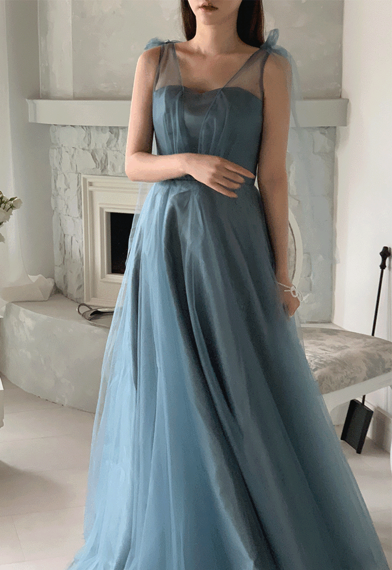 블루 문 튤 드레스